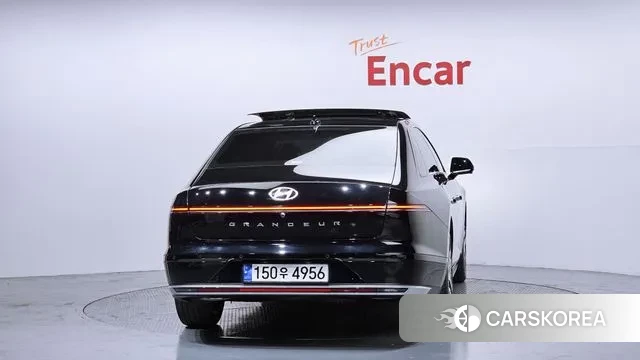 Hyundai Grandeur (GN7) id 3689642 из Кореи 14