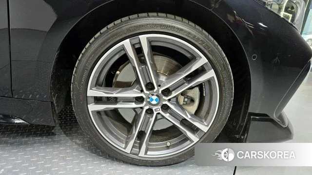 BMW 1 Series (F40) id 3953709 из Кореи 14