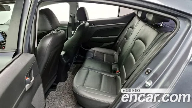 Hyundai Avante AD id 2661926 из Кореи 14