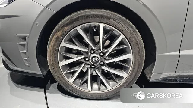 Hyundai Sonata (DN8) id 3759318 из Кореи 14