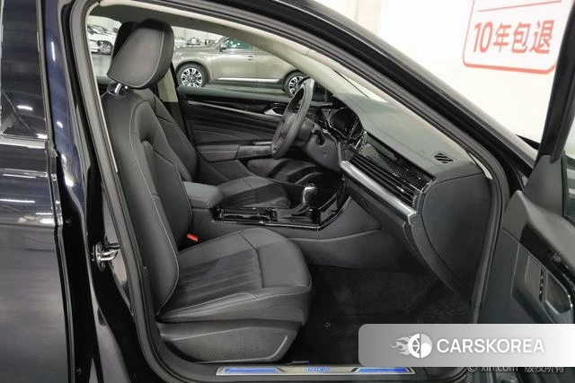 Volkswagen Passat PHEV id 4276227 из Китая 18
