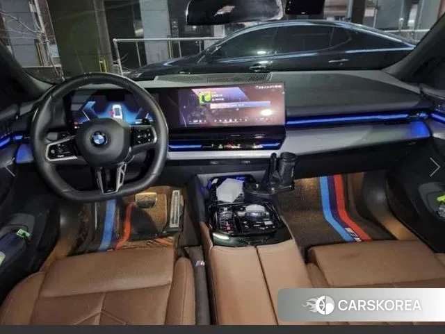 BMW 5 Series (G60) 2024 Белый из Кореи, фото 4