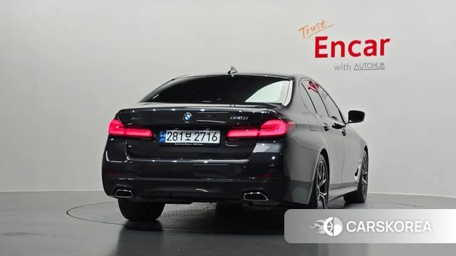 BMW 5 Series (G30) id 4395374 из Кореи 28