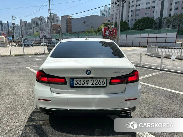 BMW 5 Series (G30) id 3923851 из Кореи 14