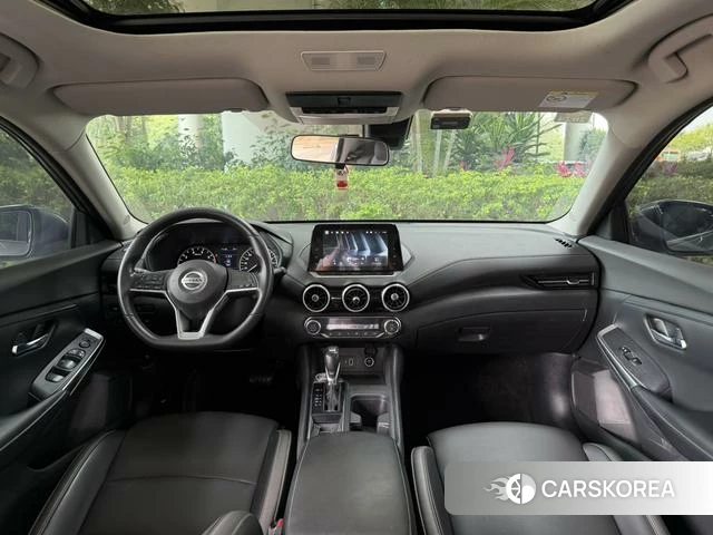 Nissan Xuan Yi 2022 Темно-серый из Китая, фото 6