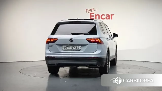 Volkswagen Tiguan Allspace id 2995602 из Кореи 14