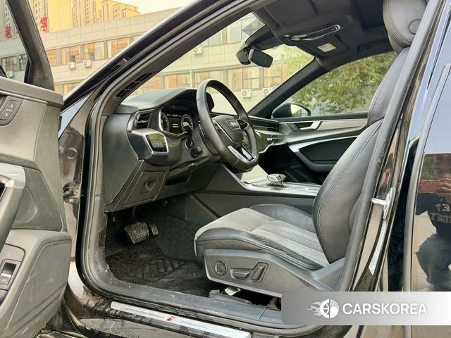 Audi A6L id 4256723 из Китая 11
