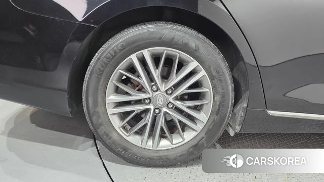 Hyundai Grandeur IG id 4448340 из Кореи 23