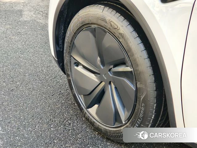 Tesla Model Y id 3920742 из Китая 11