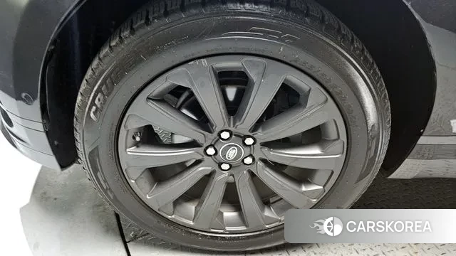Land Rover Range Rover Velar id 3617276 из Кореи 14