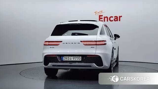 Genesis GV70 id 3401309 из Кореи 14