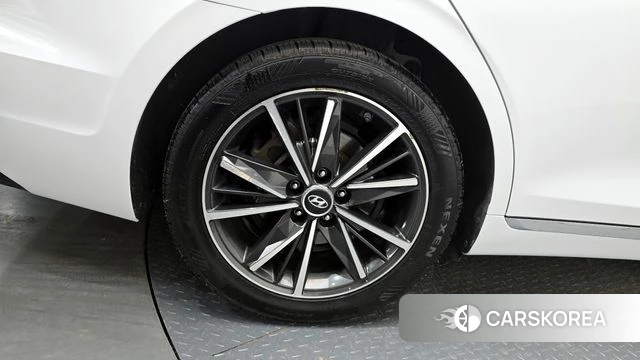 Hyundai The New Grandeur IG id 4232250 из Кореи 30