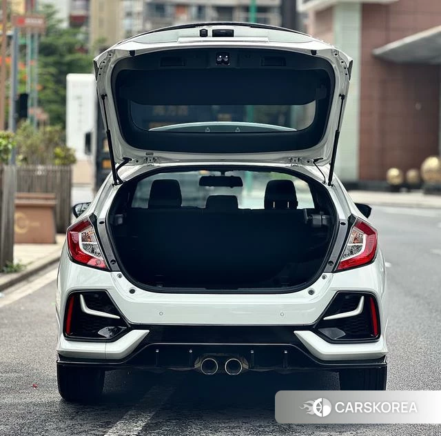 Honda Civic id 4333635 из Китая 19