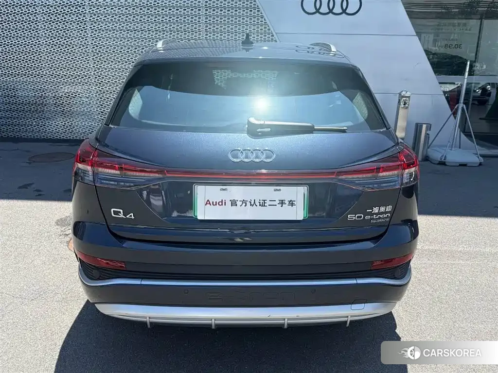 Audi Q4 2024 Синий из Китая, фото 4