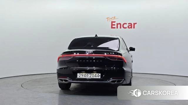 Hyundai The New Grandeur IG id 3955034 из Кореи 14