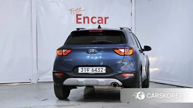 Kia Stonic id 3942612 из Кореи 14