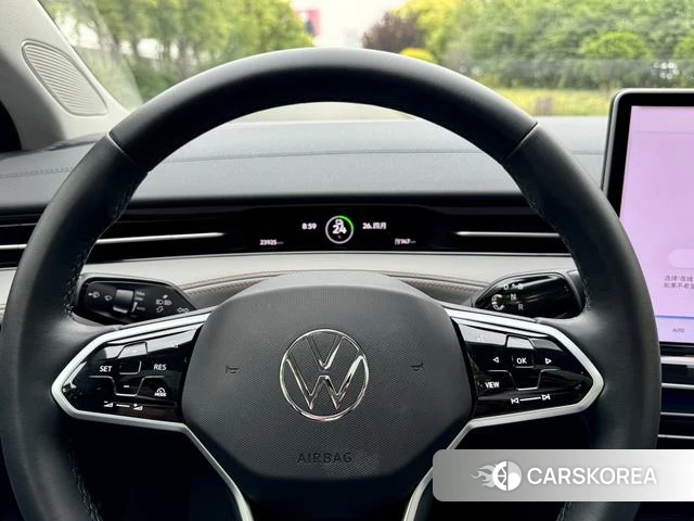 Volkswagen ID.7 VIZZION 2024 Темно-серый из Китая, фото 4