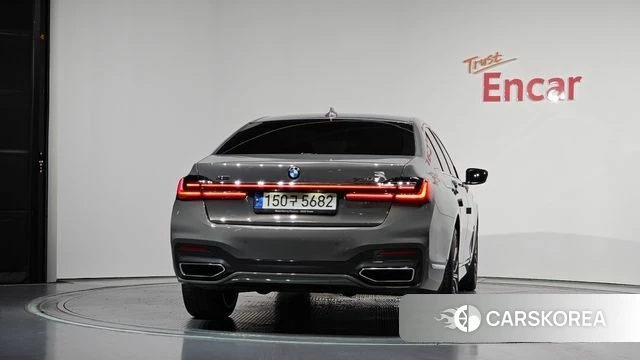 BMW 7 Series (G11) id 4501131 из Кореи 29