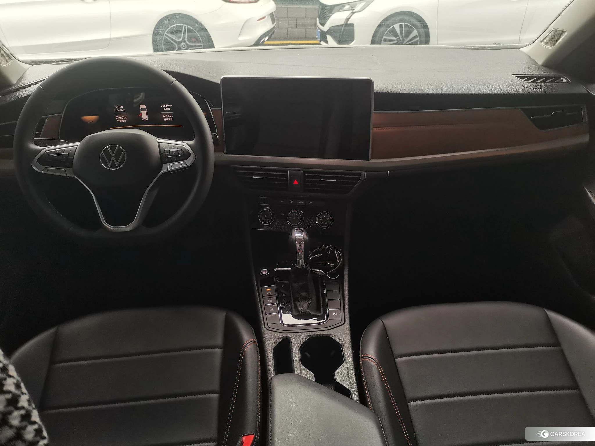 Volkswagen Bora 2022 Белый из Китая, фото 4