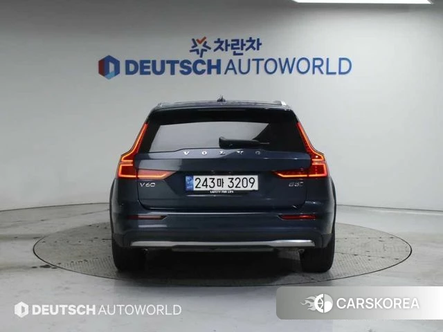 Volvo V60 Cross-Country 2nd Generation id 4524090 из Кореи 14