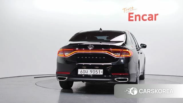 Hyundai Grandeur IG id 4203840 из Кореи 14