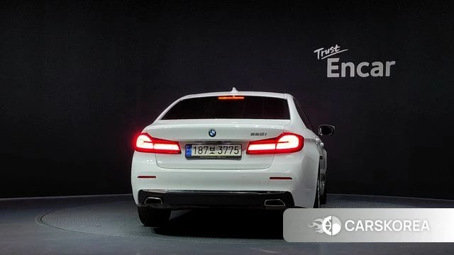 BMW 5 Series (G30) id 4410086 из Кореи 14
