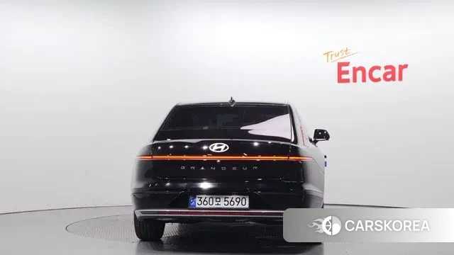 Hyundai Grandeur Hybrid (GN7) id 3316167 из Кореи 14