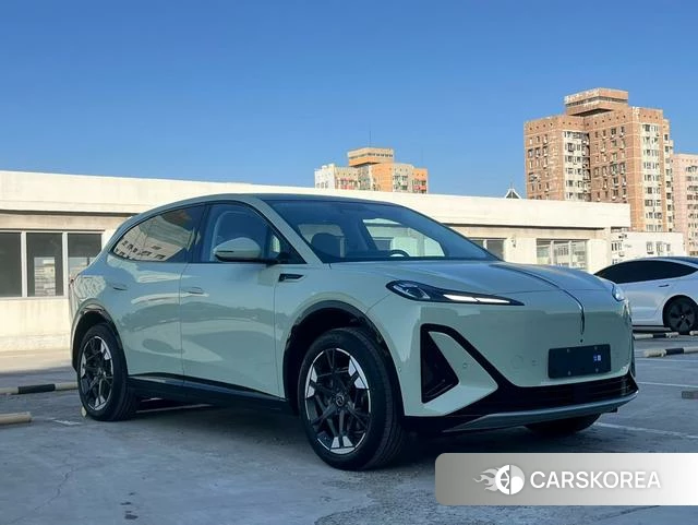 Red flag Tiangong 06 2026 Серебристо-серый из Китая, фото 4