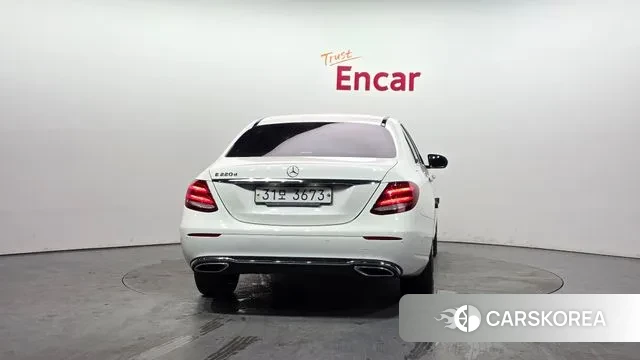 Mercedes-Benz E-Class W213 id 3608040 из Кореи 14