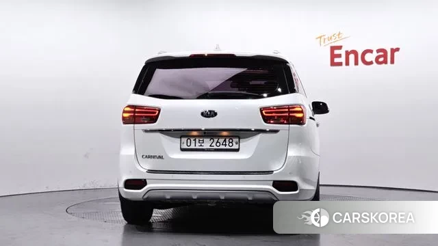 Kia The New Carnival id 3000544 из Кореи 14