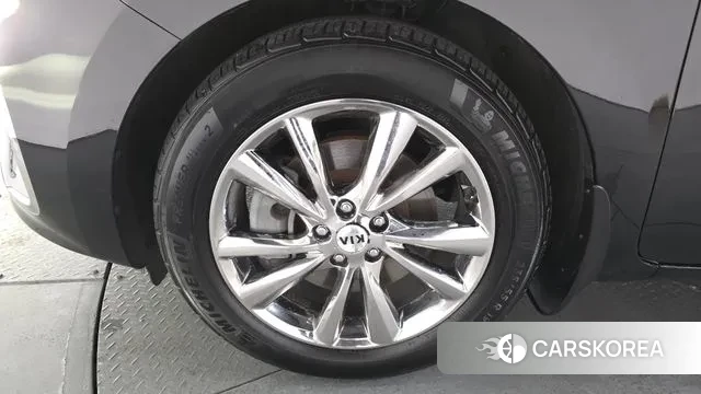 Kia The New Carnival id 3709097 из Кореи 14