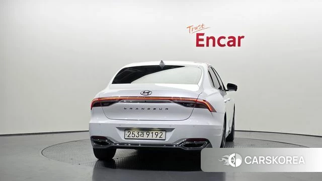 Hyundai The New Grandeur IG Hybrid id 4475490 из Кореи 14