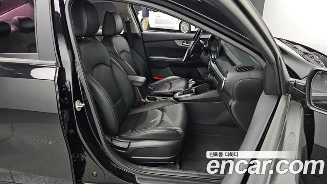 Kia Come New K3 id 2623700 из Кореи 14