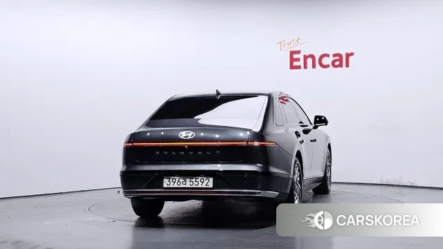 Hyundai Grandeur (GN7) id 3410336 из Кореи 14