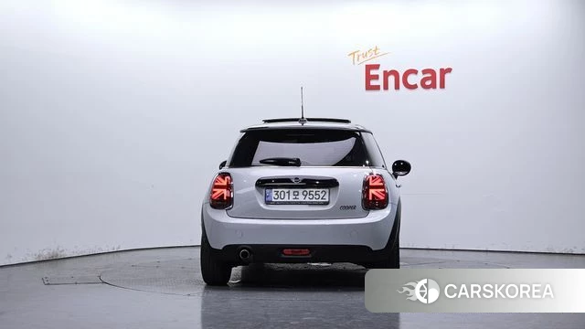 Mini Cooper id 4586287 из Кореи 24