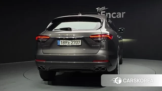 Maserati Levante id 3764381 из Кореи 14