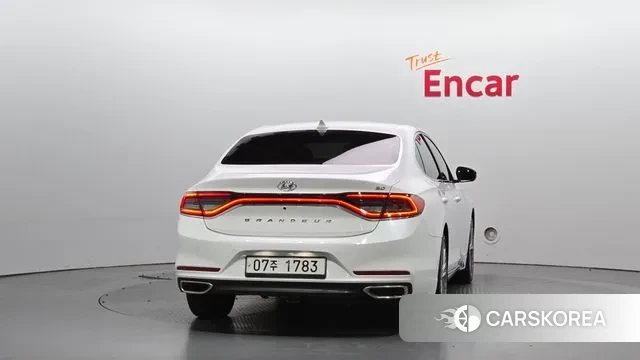 Hyundai Grandeur IG id 3350978 из Кореи 14