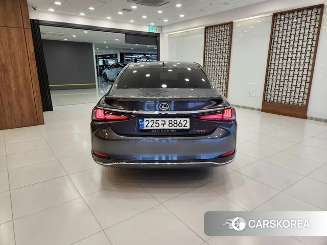 Lexus ES300h 7th generation id 3876877 из Кореи 9