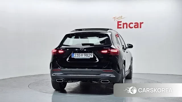 Mercedes-Benz GLA - Class H247 id 3466923 из Кореи 14