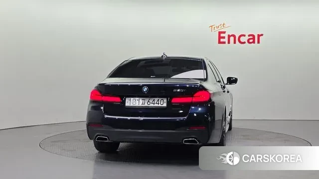 BMW 5 Series (G30) id 3717575 из Кореи 14