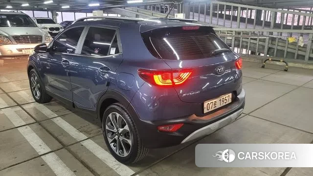 Kia Stonic id 3543751 из Кореи 11