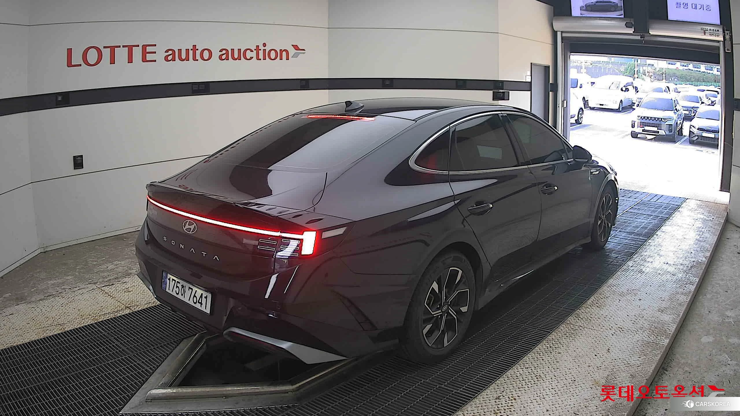 Hyundai Sonata id 4902400 из Кореи 32