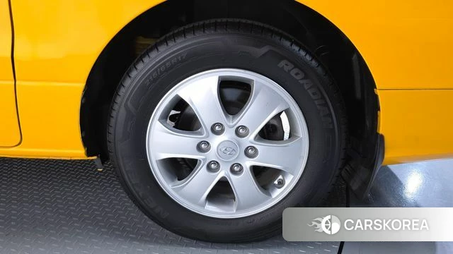Hyundai The New Grand Starex id 4930167 из Кореи 25