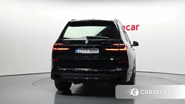 BMW X7 (G07) id 4200761 из Кореи 31
