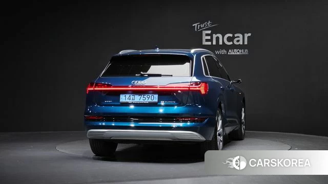 Audi e-Tron id 3898768 из Кореи 14