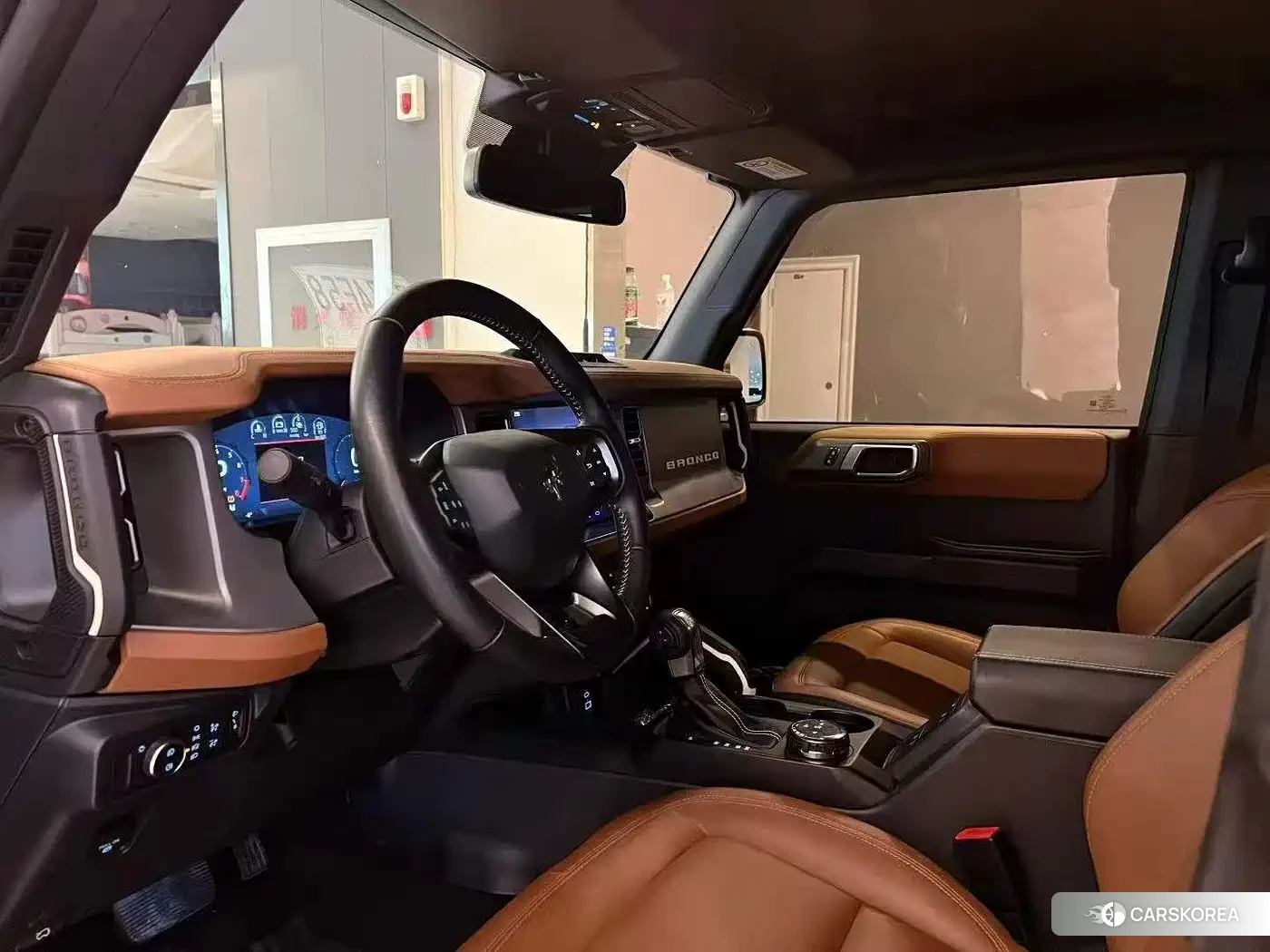 Ford Mustang 2024 Черный из Китая, фото 4