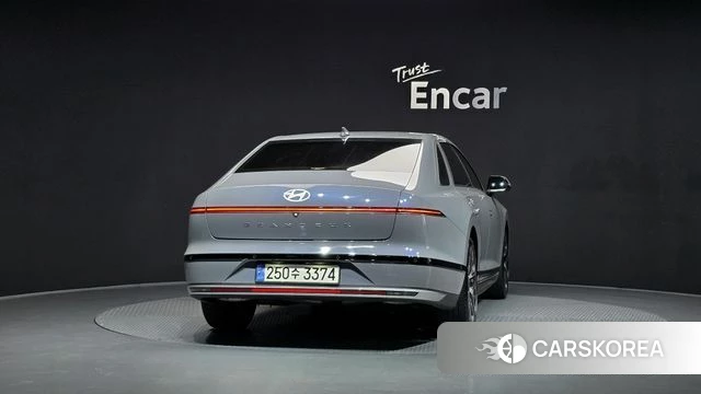 Hyundai Grandeur (GN7) id 4322111 из Кореи 14