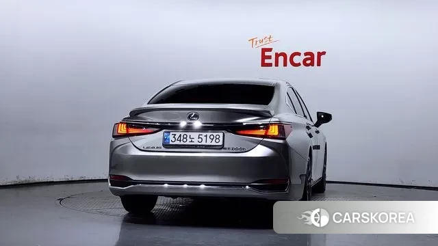 Lexus ES300h 7th generation id 3055337 из Кореи 14