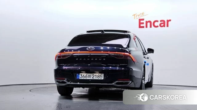 Hyundai The New Grandeur IG id 4754692 из Кореи 28