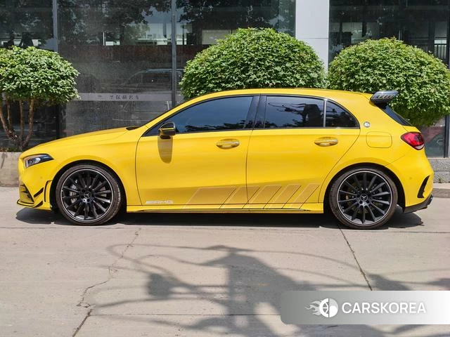 Mercedes-Benz Class A AMG (imported) 2023 Желтый из Китая, фото 4